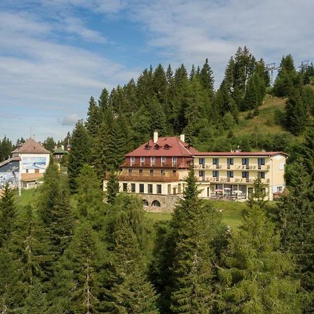 Hotel Alpinum Treffen Ngoại thất bức ảnh