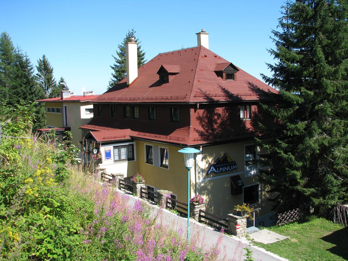 Hotel Alpinum Treffen Ngoại thất bức ảnh