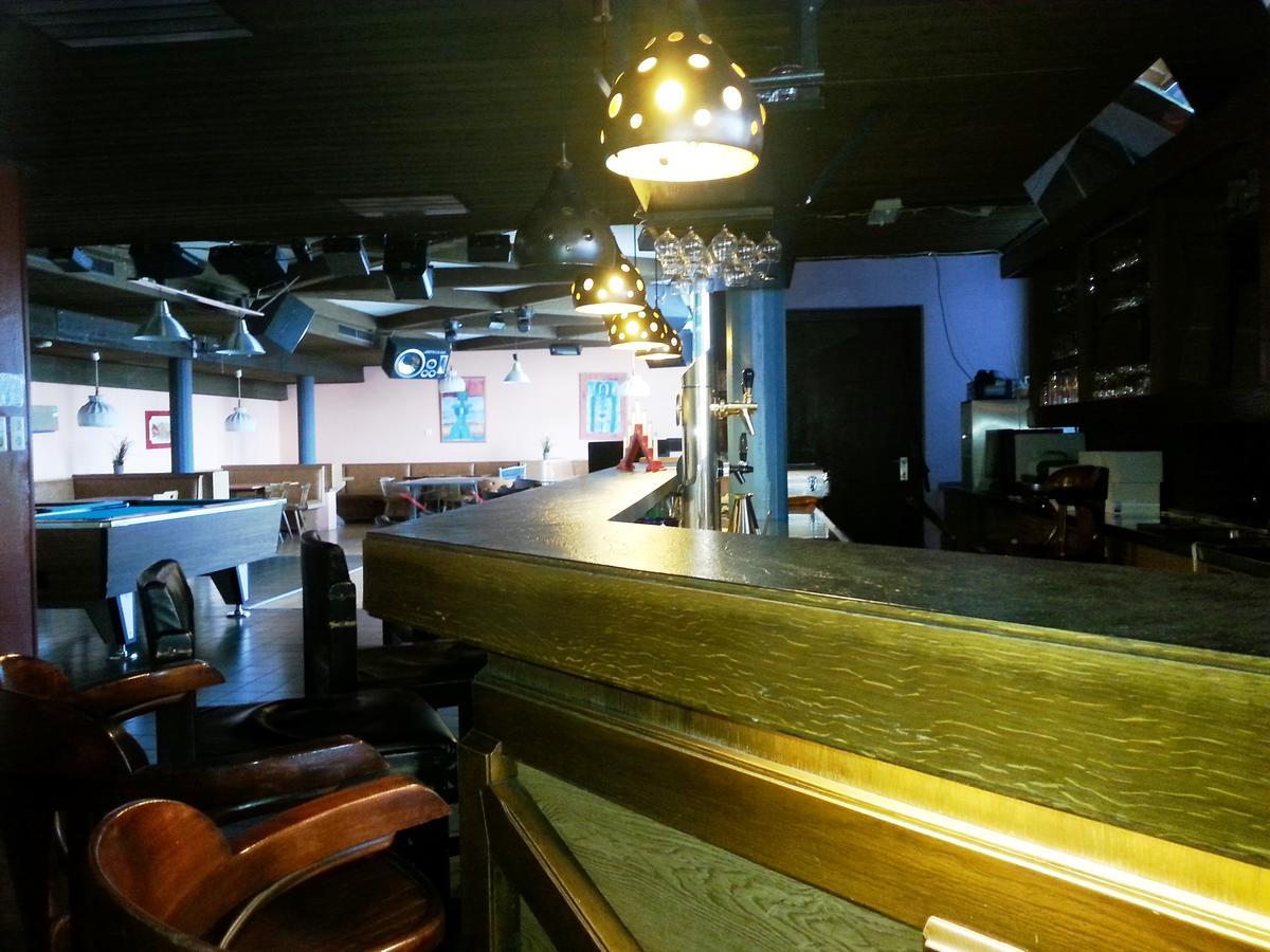 Hotel Alpinum Treffen Ngoại thất bức ảnh