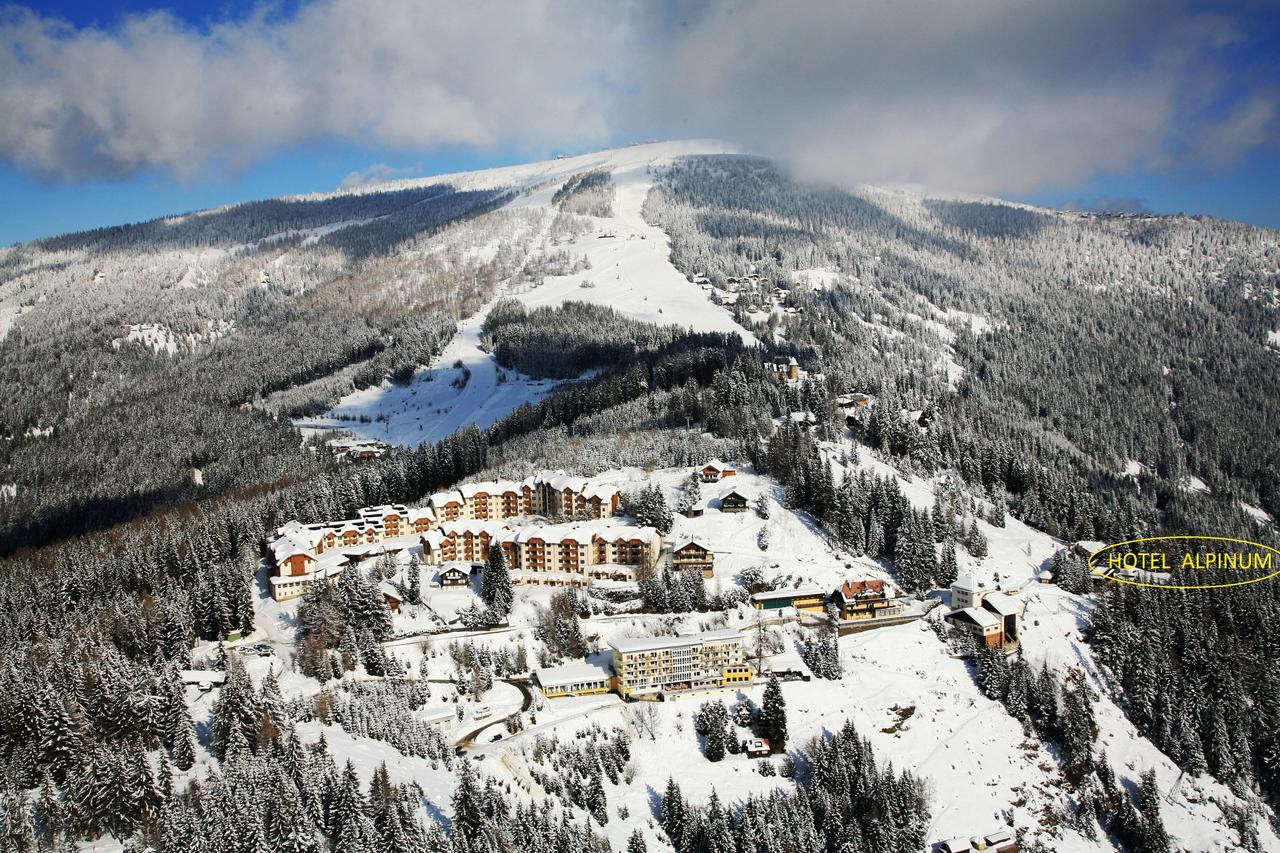 Hotel Alpinum Treffen Ngoại thất bức ảnh