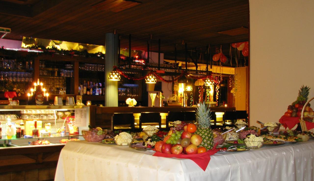 Hotel Alpinum Treffen Ngoại thất bức ảnh