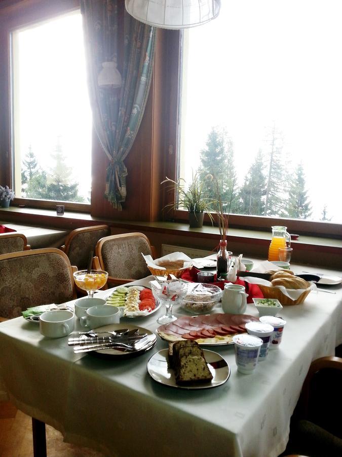 Hotel Alpinum Treffen Ngoại thất bức ảnh