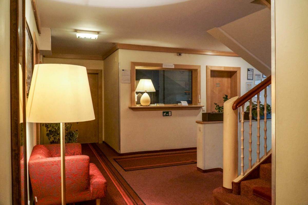 Hotel Alpinum Treffen Ngoại thất bức ảnh